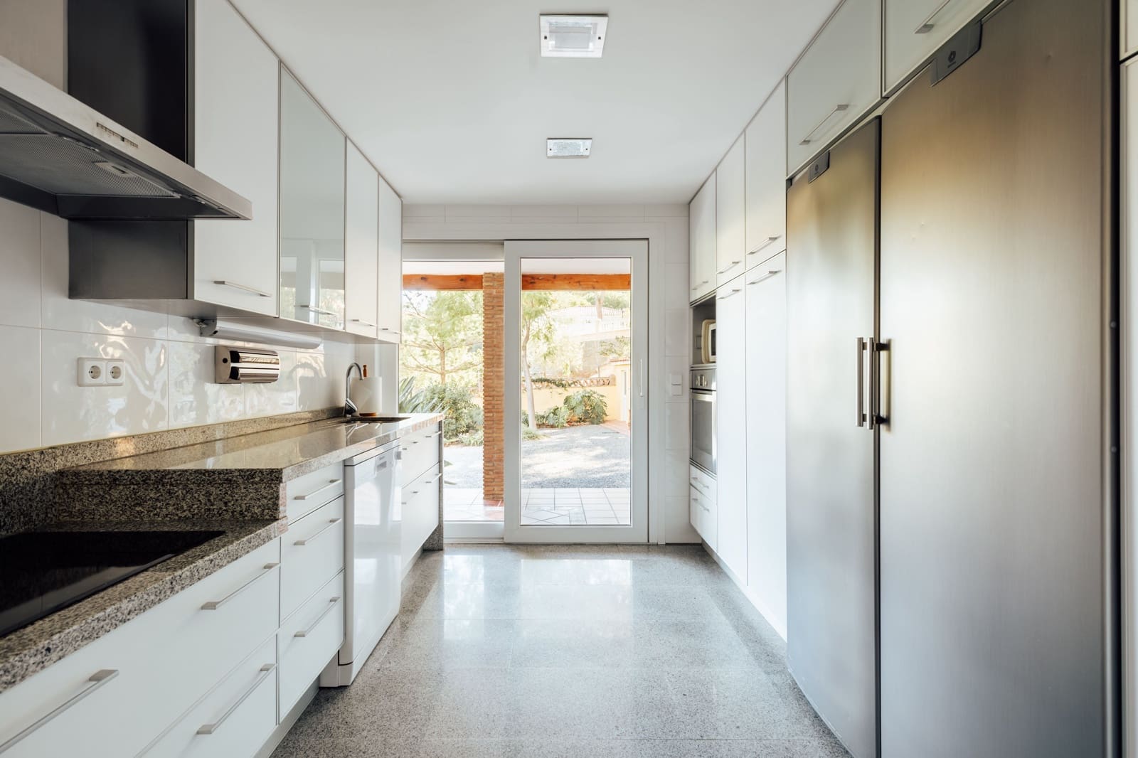 5 quarto Moradia para venda em Alhaurin de la Torre com piscina - 725 000 € (Ref: 9340104)