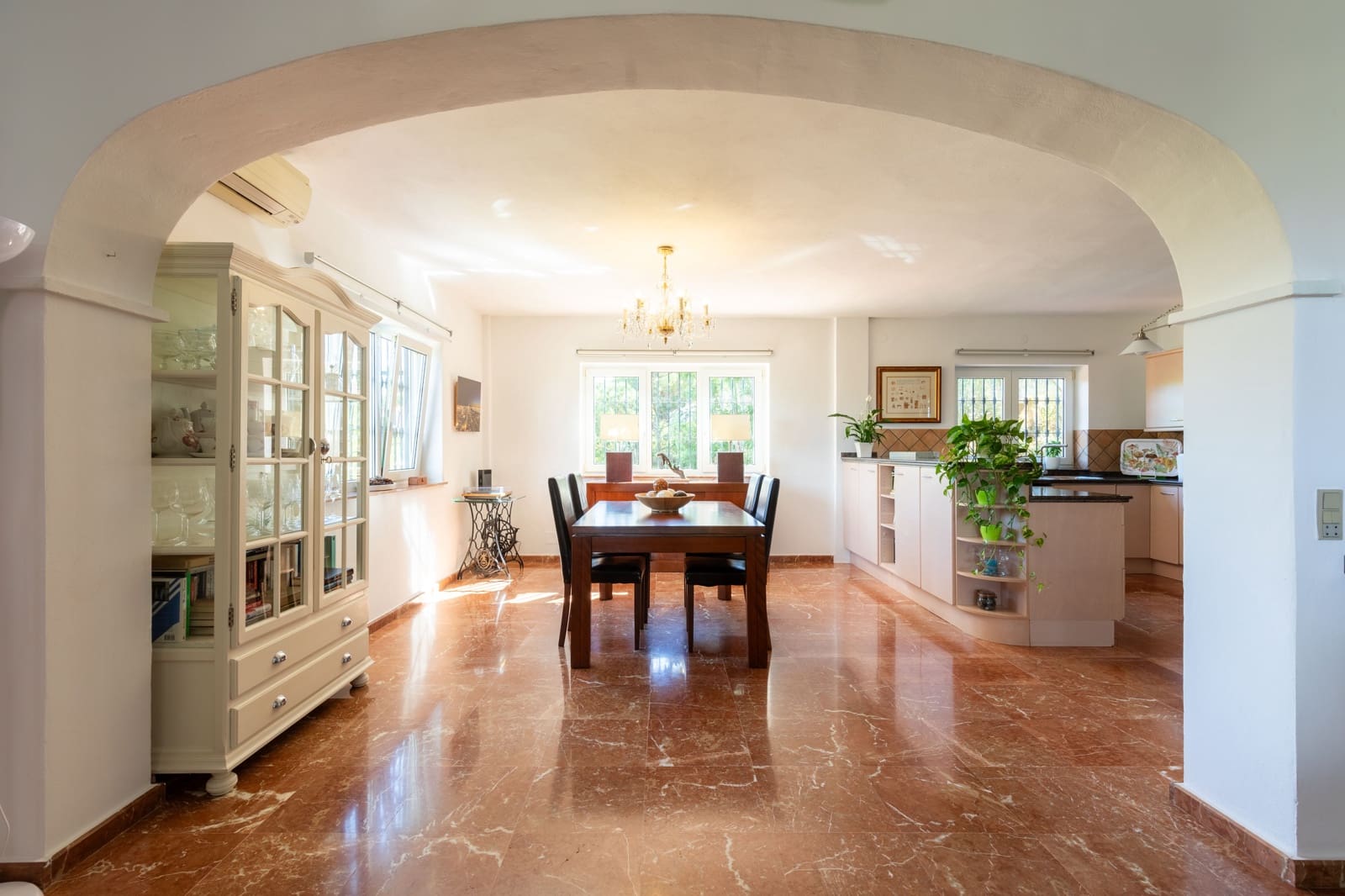 5 quarto Moradia para venda em Alhaurin de la Torre com piscina - 725 000 € (Ref: 9340104)