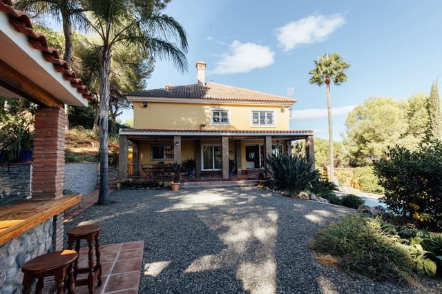 5 camera da letto Villa in vendita in Alhaurín de la Torre con piscina - 725.000 € (Rif: 9340104)