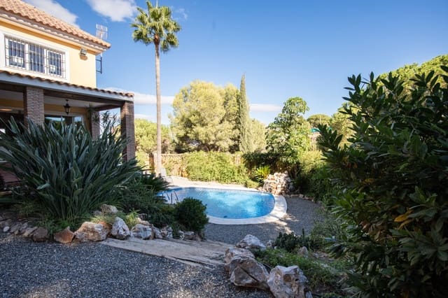 5 camera da letto Villa in vendita in Alhaurín de la Torre con piscina - 725.000 € (Rif: 9340104)