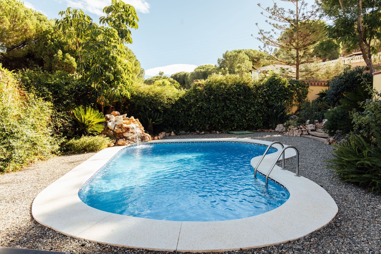 5 quarto Moradia para venda em Alhaurin de la Torre com piscina - 725 000 € (Ref: 9340104)