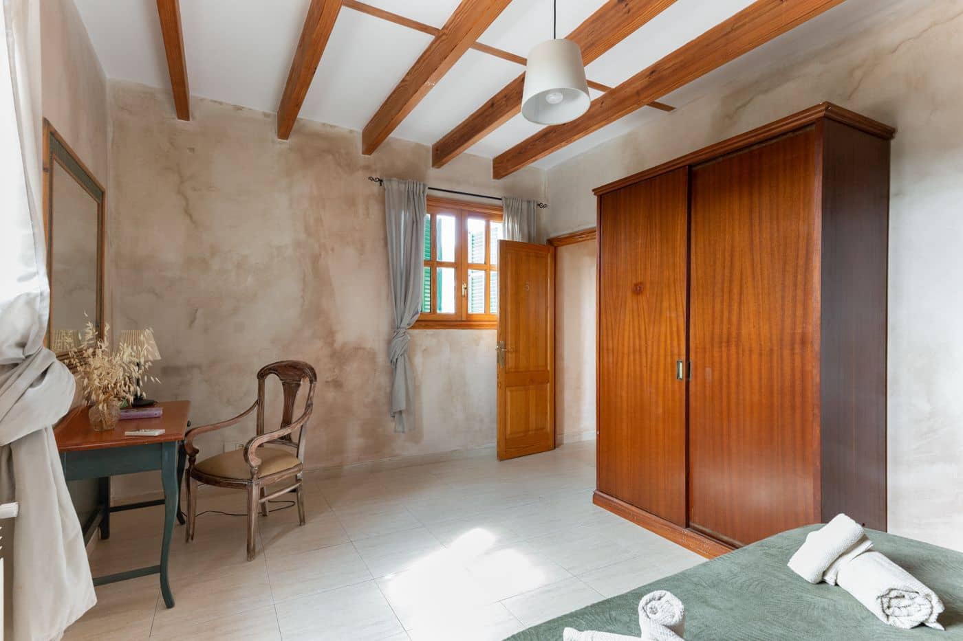 8 makuuhuone Omakotitalo vuokrattavana paikassa Sencelles mukana uima-altaan - 4 800 € (Ref: 9340452)