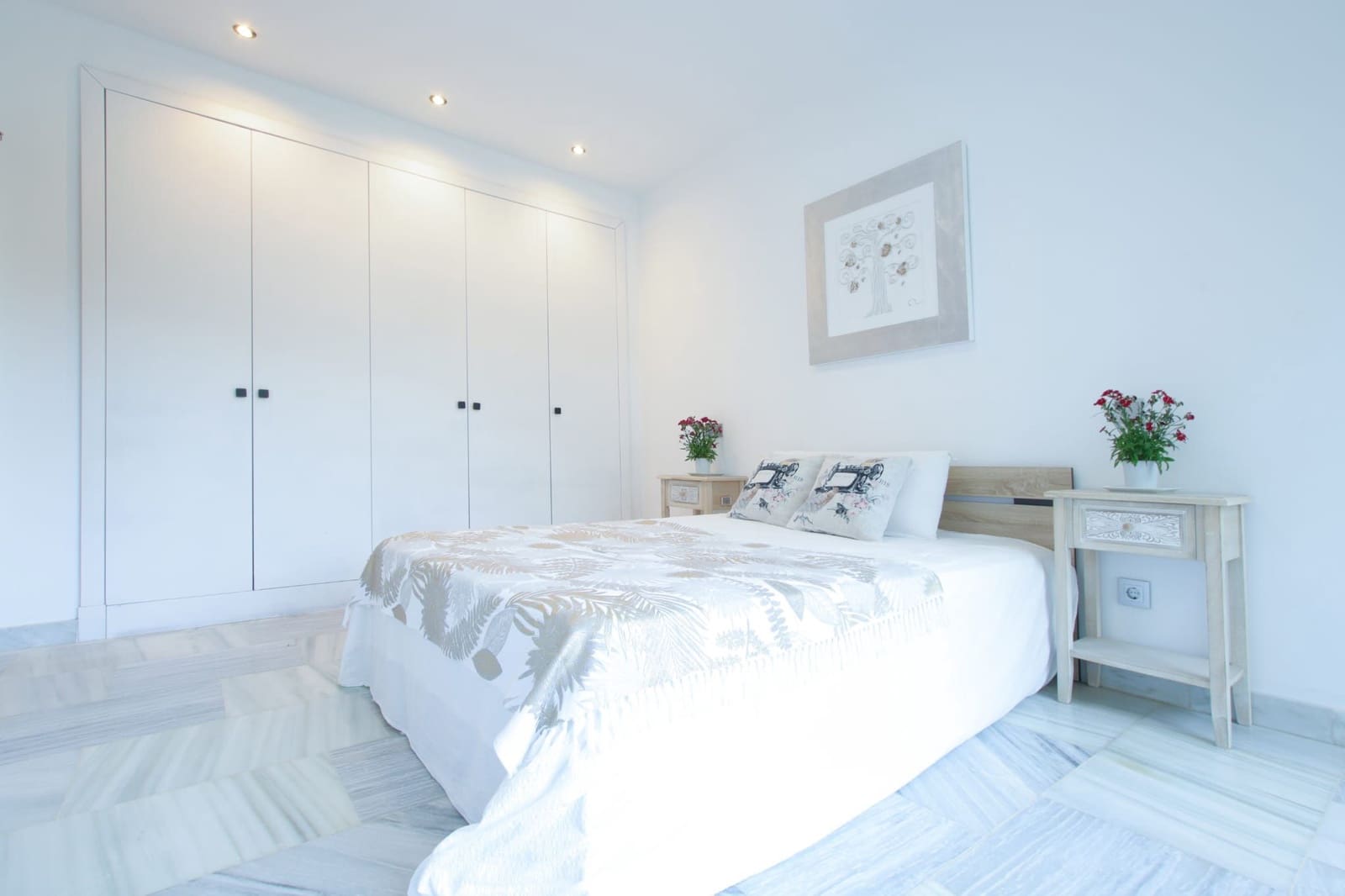 Villa till salu i Benahavis - 679 000 € (Ref: 9341642)