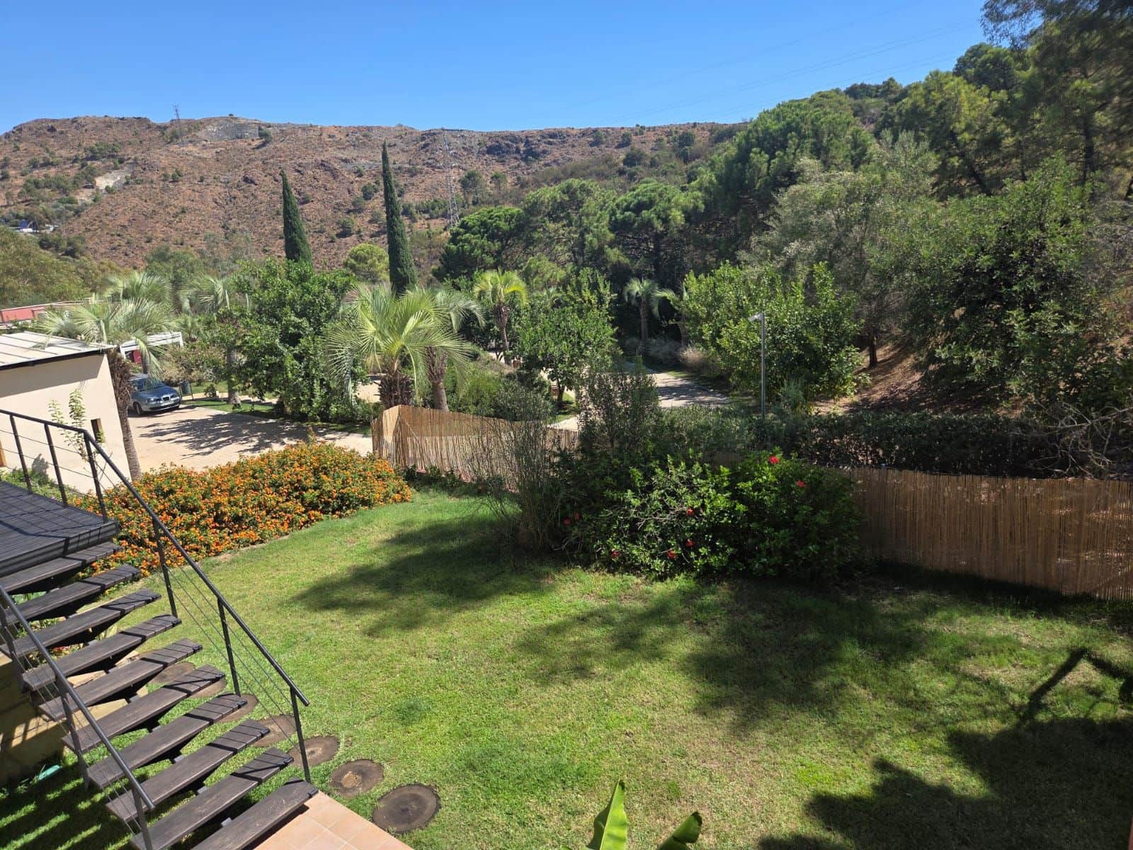 Villa till salu i Benahavis - 679 000 € (Ref: 9341642)