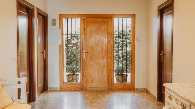 Chalet de 6 habitaciones en Marbesa, Marbella en venta - 1.995.000 € (Ref: 9343615)