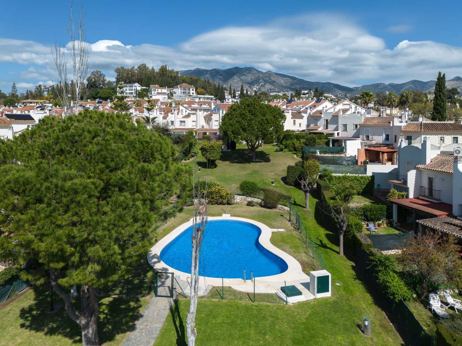 3 sovrum Hus till salu i Mijas Costa med pool - 440 000 € (Ref: 9344175)