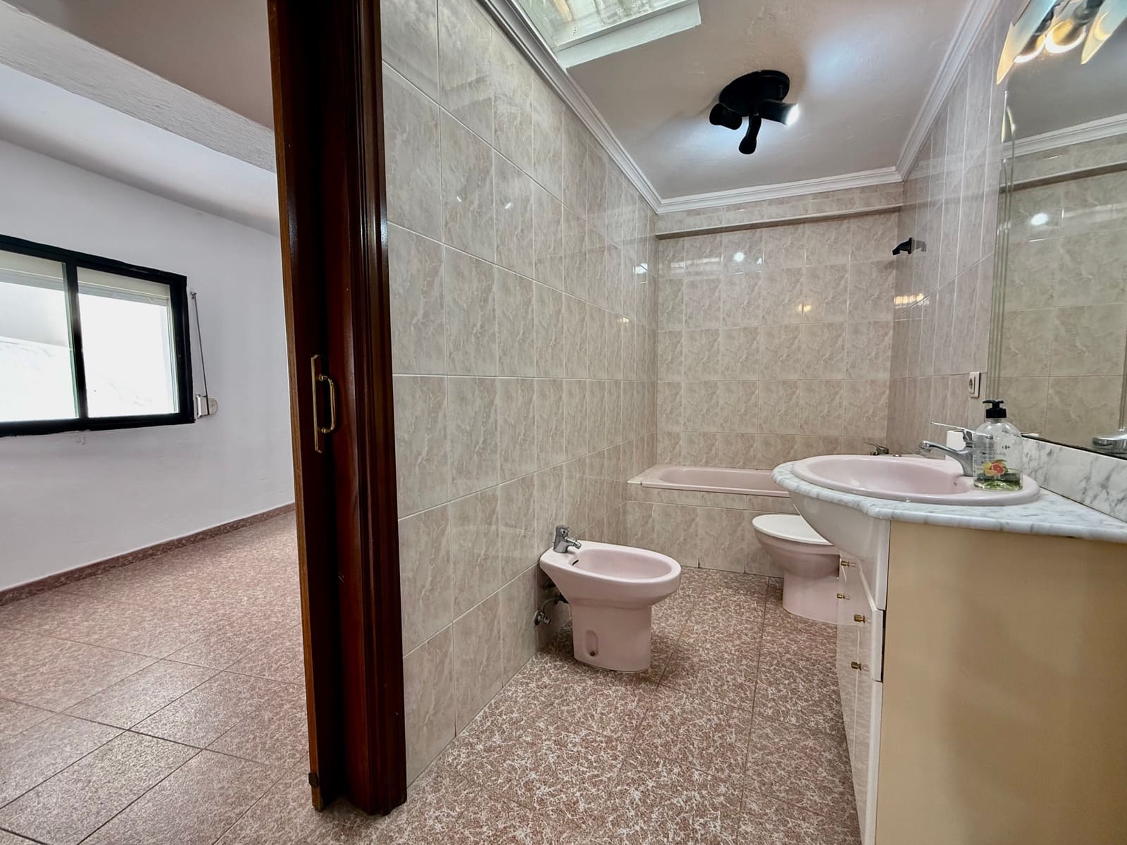 4 sypialnia Dom na sprzedaż w Marbella - 475 000 € (Ref: 9348579)