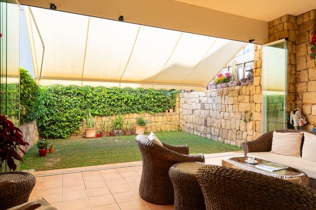 2 makuuhuone Huoneisto myytävänä paikassa El Faro de Calaburra - Chaparral, Mijas mukana uima-altaan - 395 000 € (Ref: 9348580)