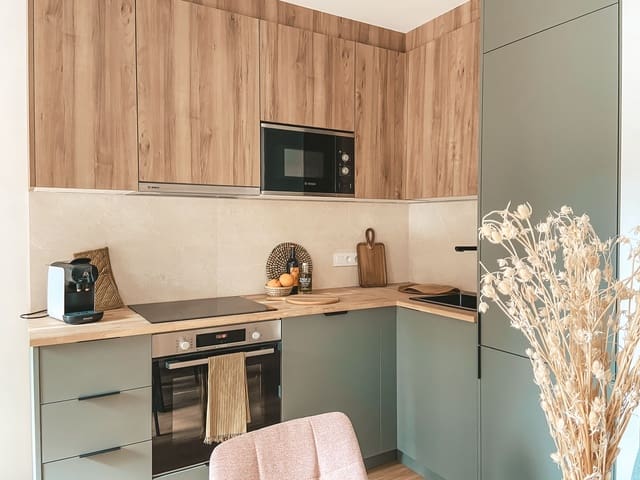 2 soverom Leilighet til leie i Plaça de Toros, Palma de Mallorca - € 1 900 (Ref: 9350006)