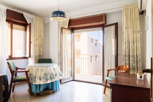 3 makuuhuone Huoneisto myytävänä paikassa La Goleta, Málaga kaupunki - 745 000 € (Ref: 9352902)