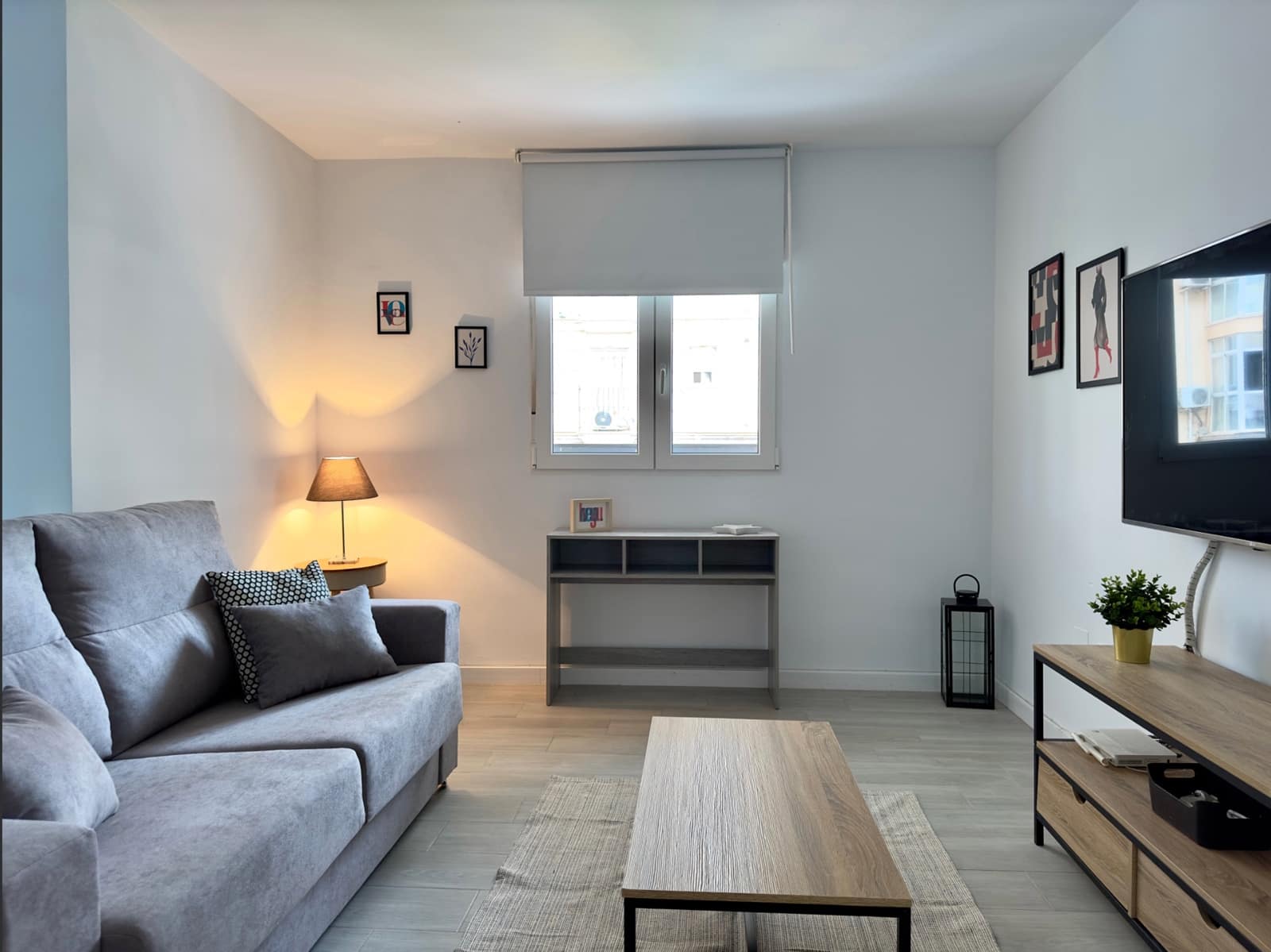 Apartament na sprzedaż w Miasto Malaga - 295 000 € (Ref: 9354528)