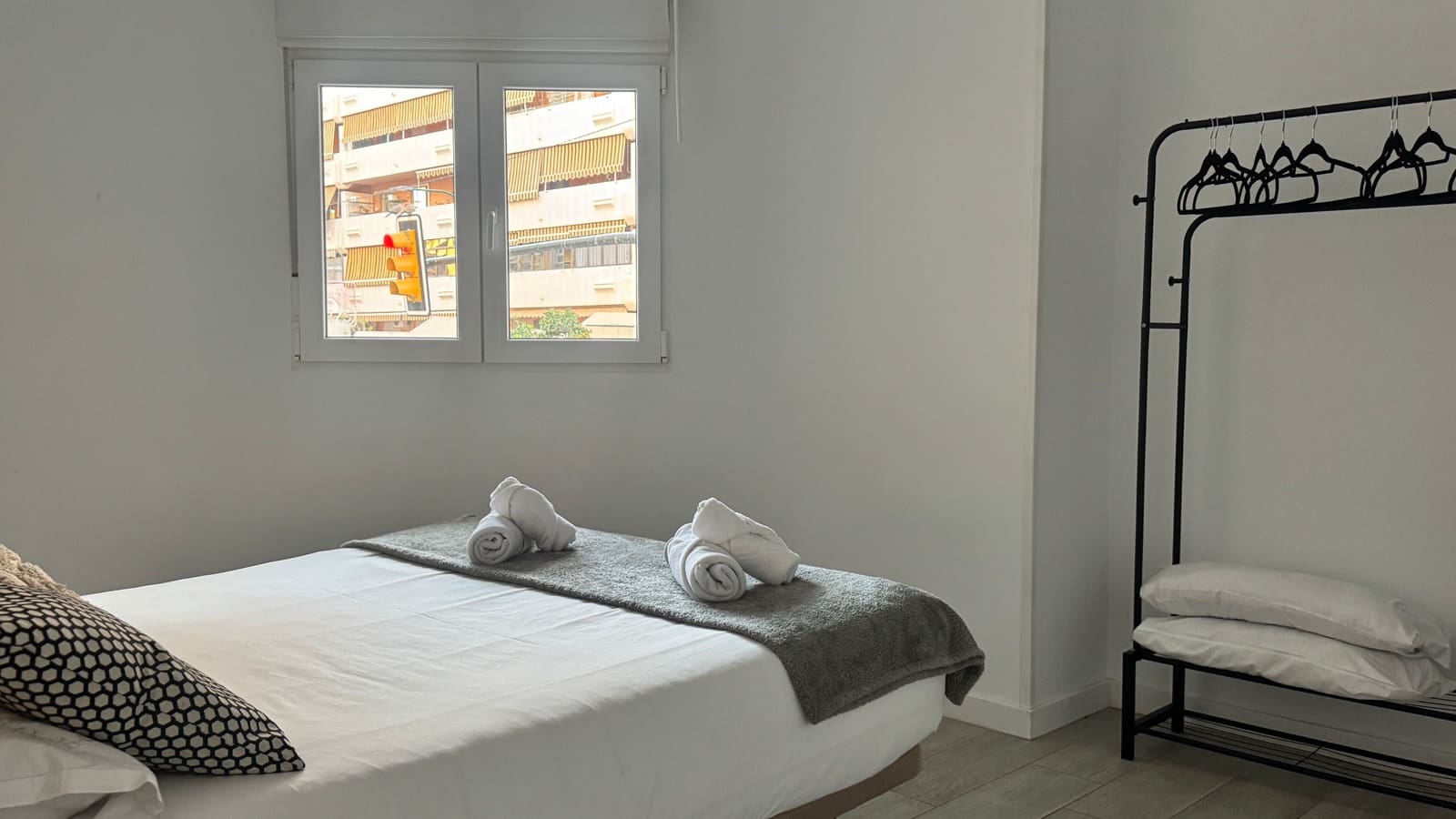Apartament na sprzedaż w Miasto Malaga - 295 000 € (Ref: 9354528)
