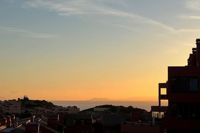 3 Zimmer Apartment zu verkaufen in Calahonda, Mijas mit Pool - 495.000 € (Ref: 9355325)