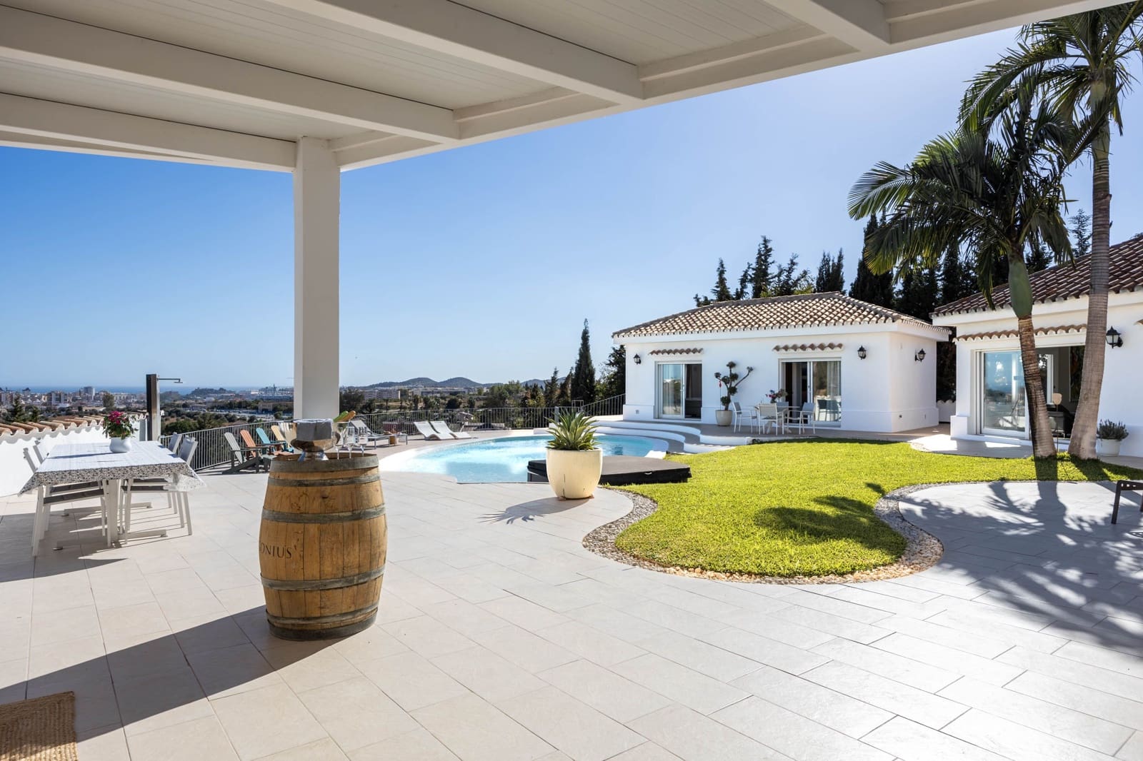 4 sypialnia Dom na sprzedaż w Mijas z basenem - 1 795 000 € (Ref: 9356510)