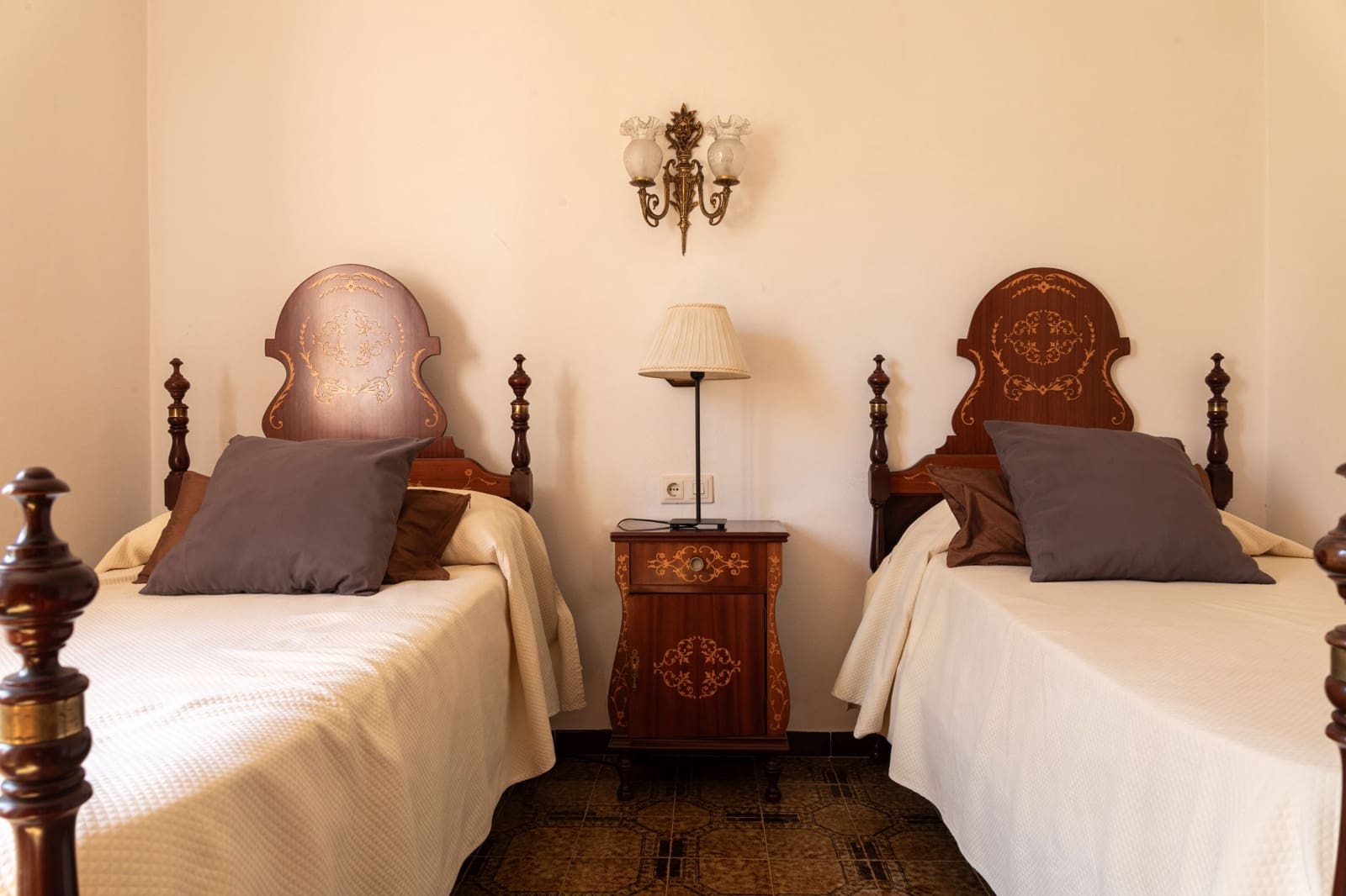 4 soveværelse Byhus til salg i Marratxi - € 1.400.000 (Ref: 9360680)