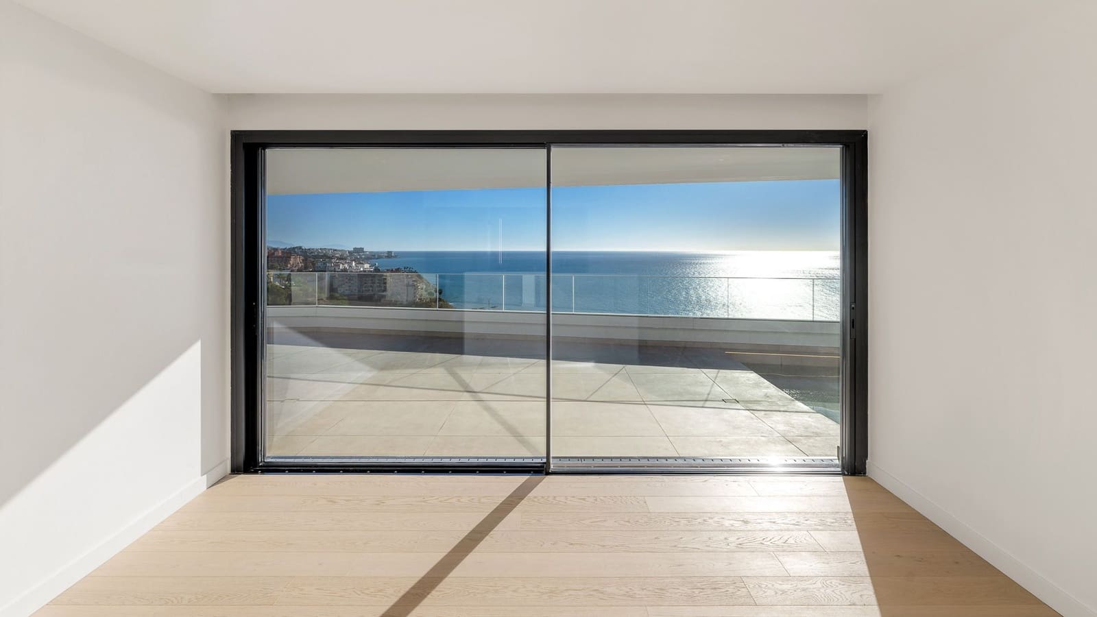 3 soveværelse Penthouse til salg i Fuengirola med swimmingpool - € 3.495.000 (Ref: 9360784)