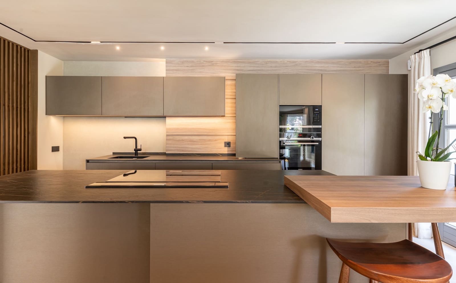 5 soverom Hus til salgs i Estepona med svømmebasseng - € 3 495 000 (Ref: 9363325)