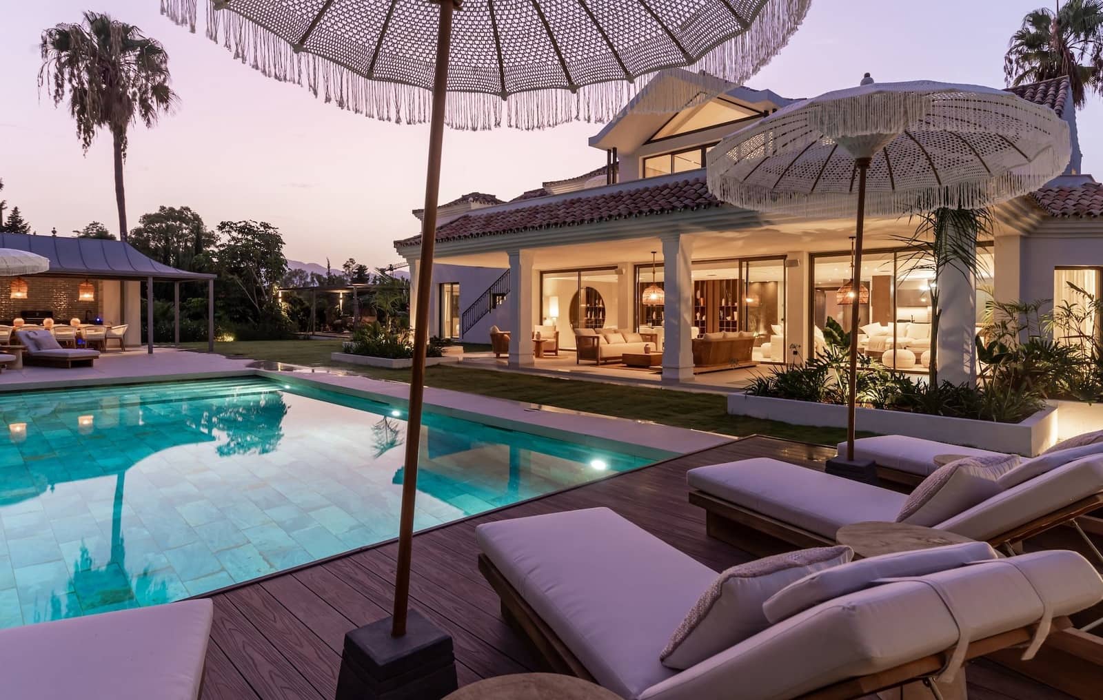 5 soverom Hus til salgs i Estepona med svømmebasseng - € 3 495 000 (Ref: 9363325)