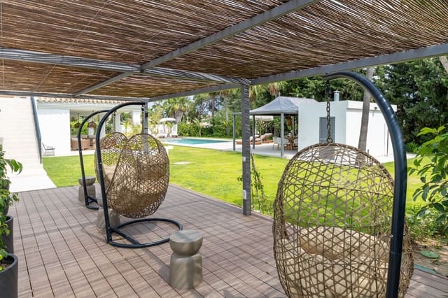 5 slaapkamer Huis te koop in Nueva Atalaya, Estepona met zwembad - € 3.495.000 (Ref: 9363325)