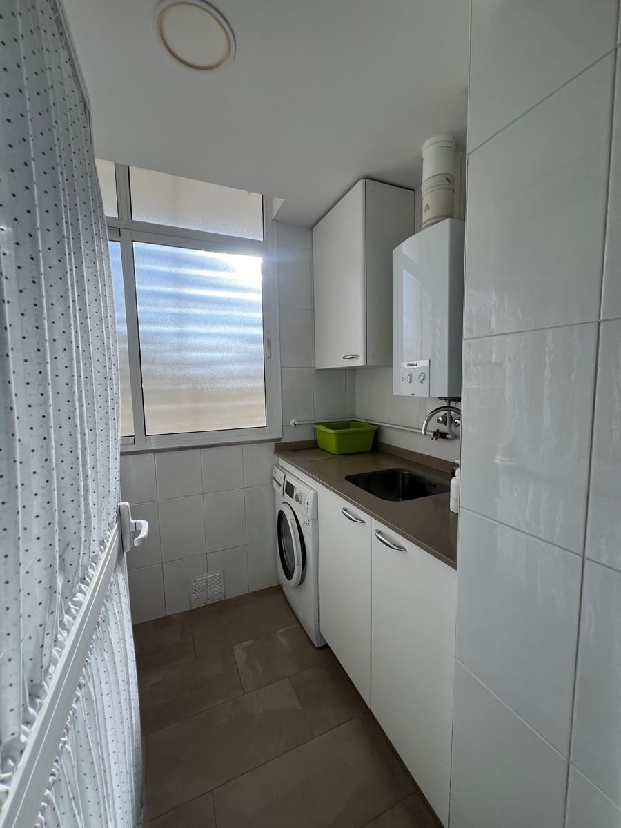 3 makuuhuone Huoneisto vuokrattavana paikassa Torremolinos - 1 800 € (Ref: 9363434)