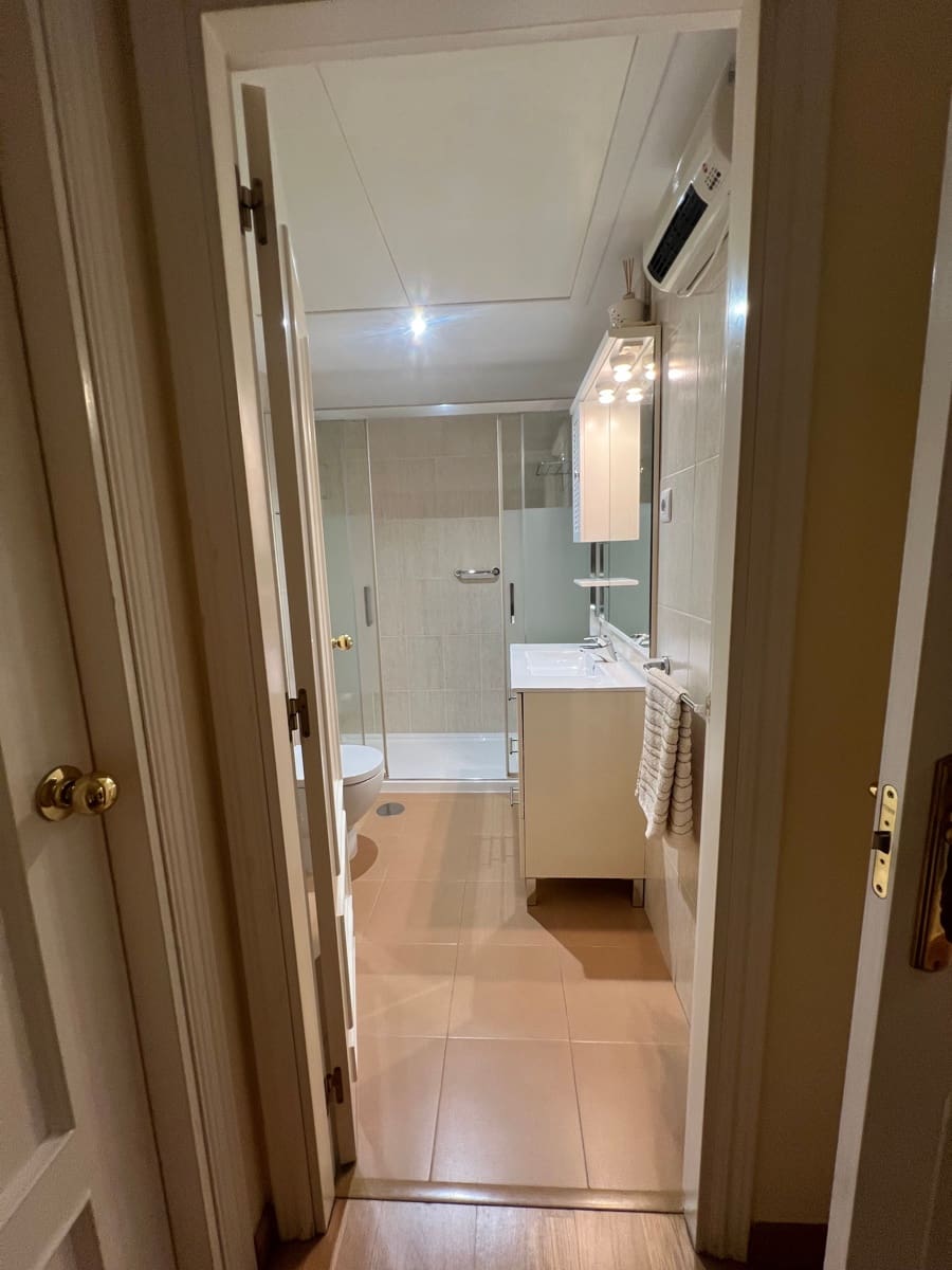 3 makuuhuone Huoneisto vuokrattavana paikassa Torremolinos - 1 800 € (Ref: 9363434)