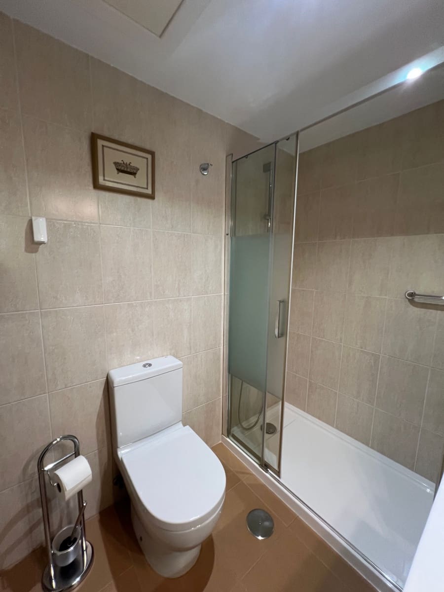 3 makuuhuone Huoneisto vuokrattavana paikassa Torremolinos - 1 800 € (Ref: 9363434)