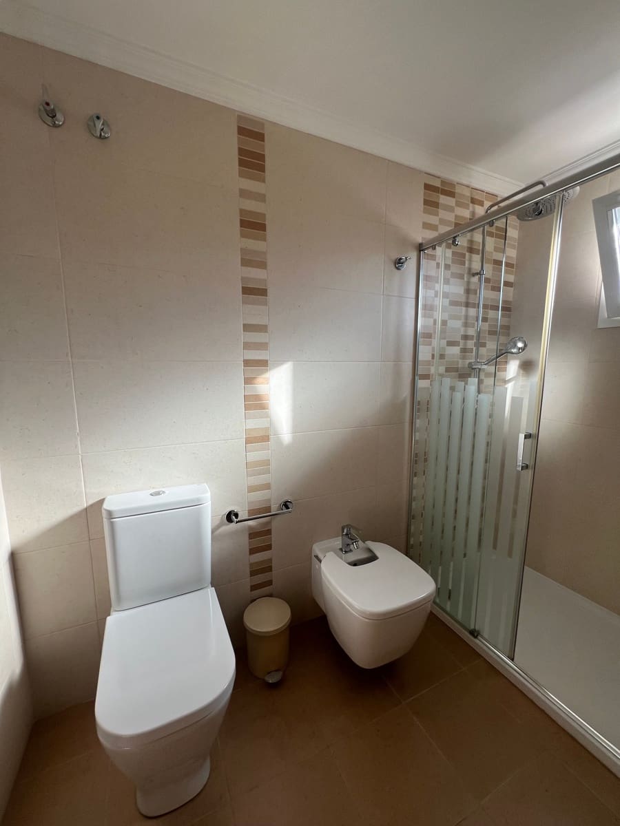 3 makuuhuone Huoneisto vuokrattavana paikassa Torremolinos - 1 800 € (Ref: 9363434)