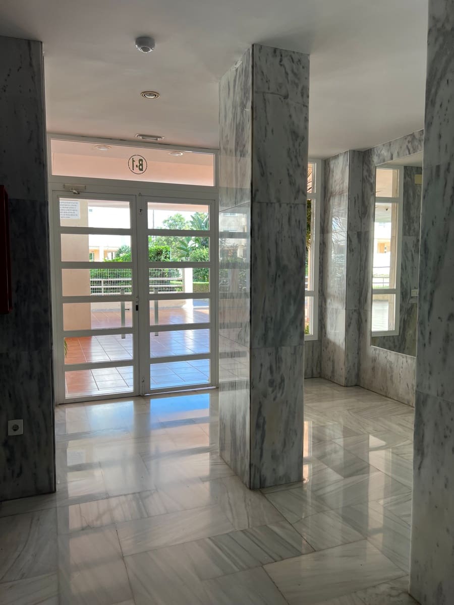 3 makuuhuone Huoneisto vuokrattavana paikassa Torremolinos - 1 800 € (Ref: 9363434)