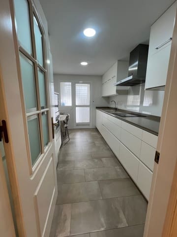 3 makuuhuone Huoneisto vuokrattavana paikassa Torremolinos - 1 800 € (Ref: 9363434)