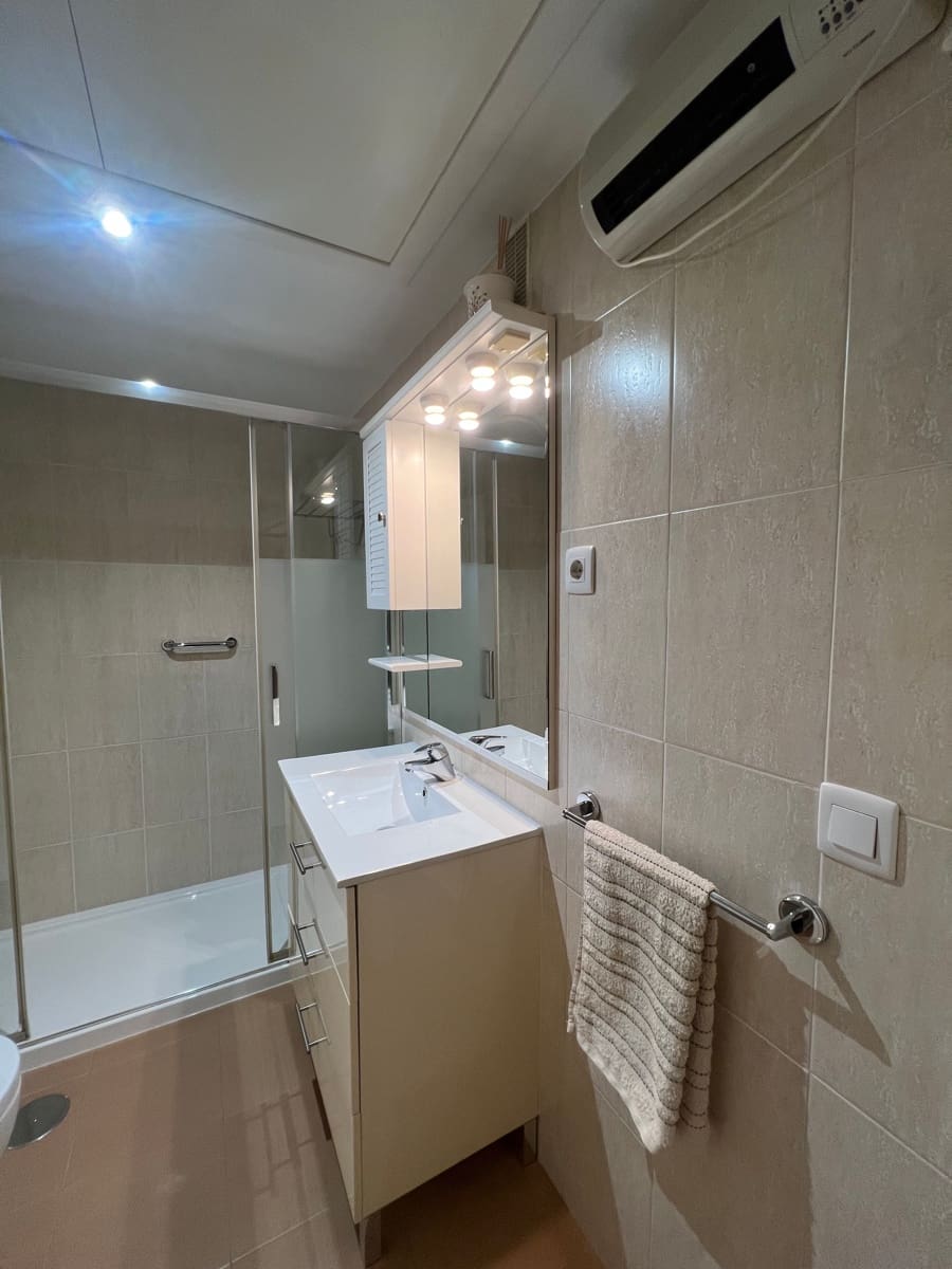 3 makuuhuone Huoneisto vuokrattavana paikassa Torremolinos - 1 800 € (Ref: 9363434)