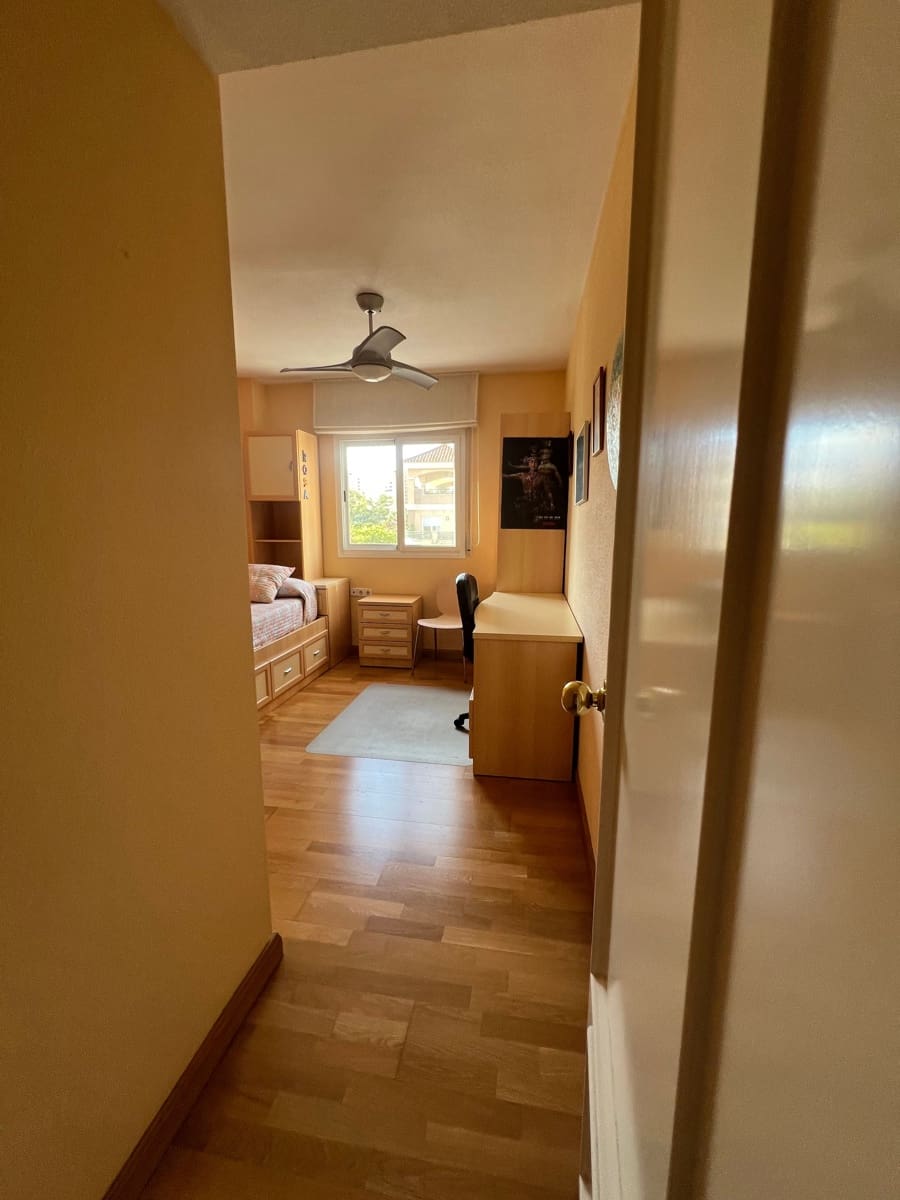 3 makuuhuone Huoneisto vuokrattavana paikassa Torremolinos - 1 800 € (Ref: 9363434)