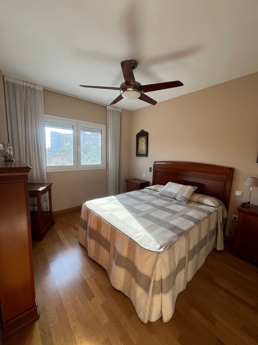 3 makuuhuone Huoneisto vuokrattavana paikassa Torremolinos - 1 800 € (Ref: 9363434)