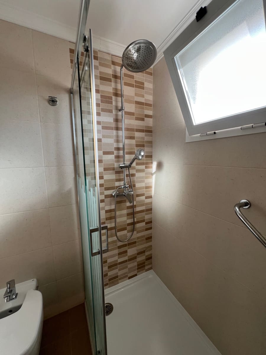 3 makuuhuone Huoneisto vuokrattavana paikassa Torremolinos - 1 800 € (Ref: 9363434)