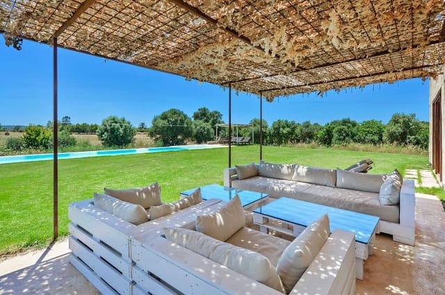 4 soverom Hus til leie i Campos - € 4 200 (Ref: 9371395)