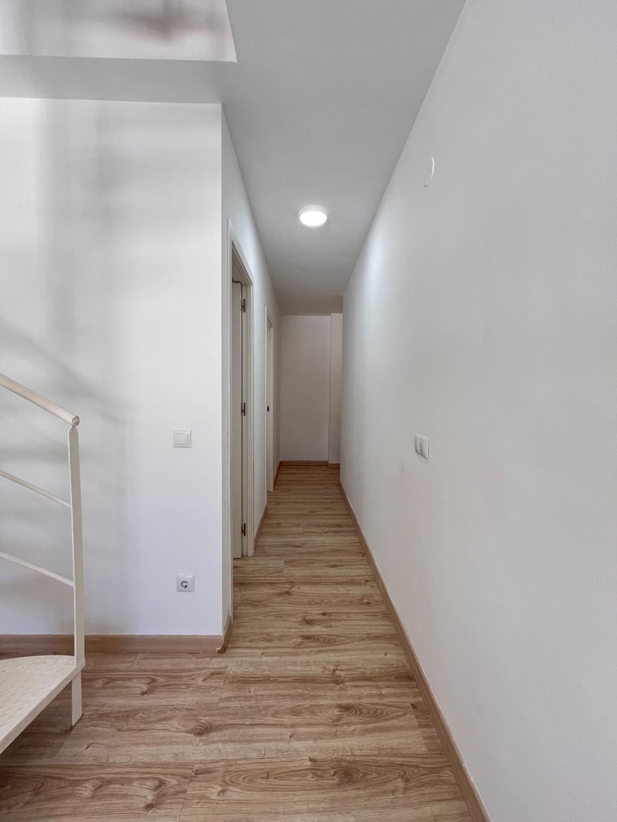 2 soveværelse Lejlighed til salg i Malaga by - € 350.000 (Ref: 9371396)