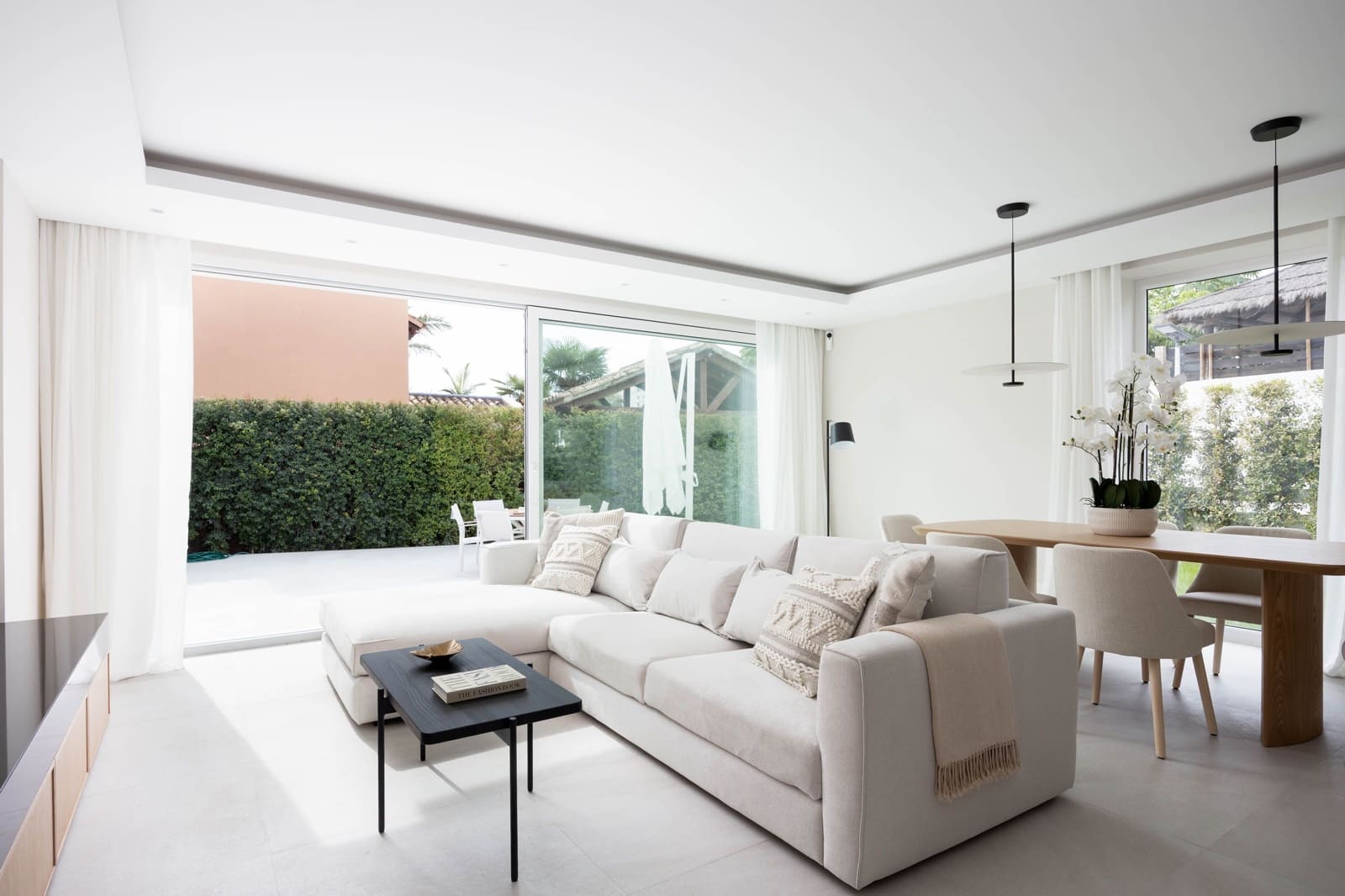 3 Zimmer Haus zu verkaufen in New Golden Mile mit Pool - 1.300.000 € (Ref: 9372273)