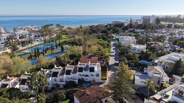 3 slaapkamer Huis te koop in Villacana - Costalita - Saladillo, Estepona met zwembad - € 1.300.000 (Ref: 9372273)