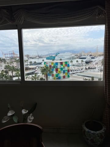 Apartamento de 3 habitaciones en La Malagueta, Málaga ciudad en venta con piscina - 1.730.000 € (Ref: 9373967)