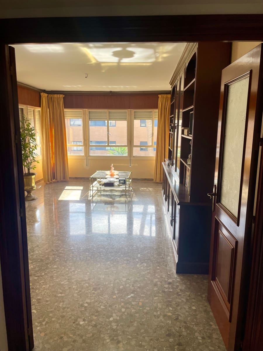 4 makuuhuone Huoneisto myytävänä paikassa Malaga kaupunki - 1 297 000 € (Ref: 9373968)