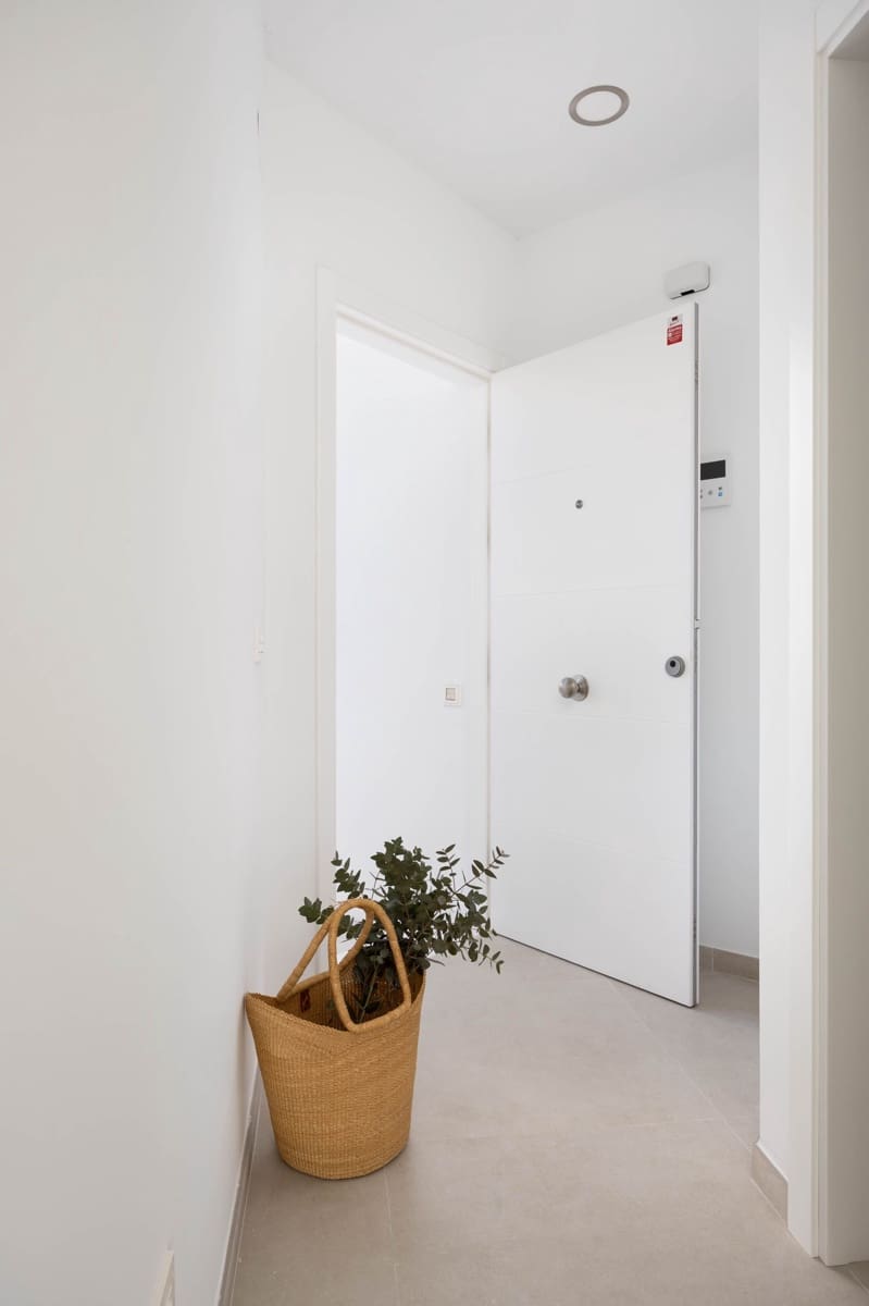 2 makuuhuone Omakotitalo myytävänä paikassa Nerja mukana uima-altaan - 529 000 € (Ref: 9375564)