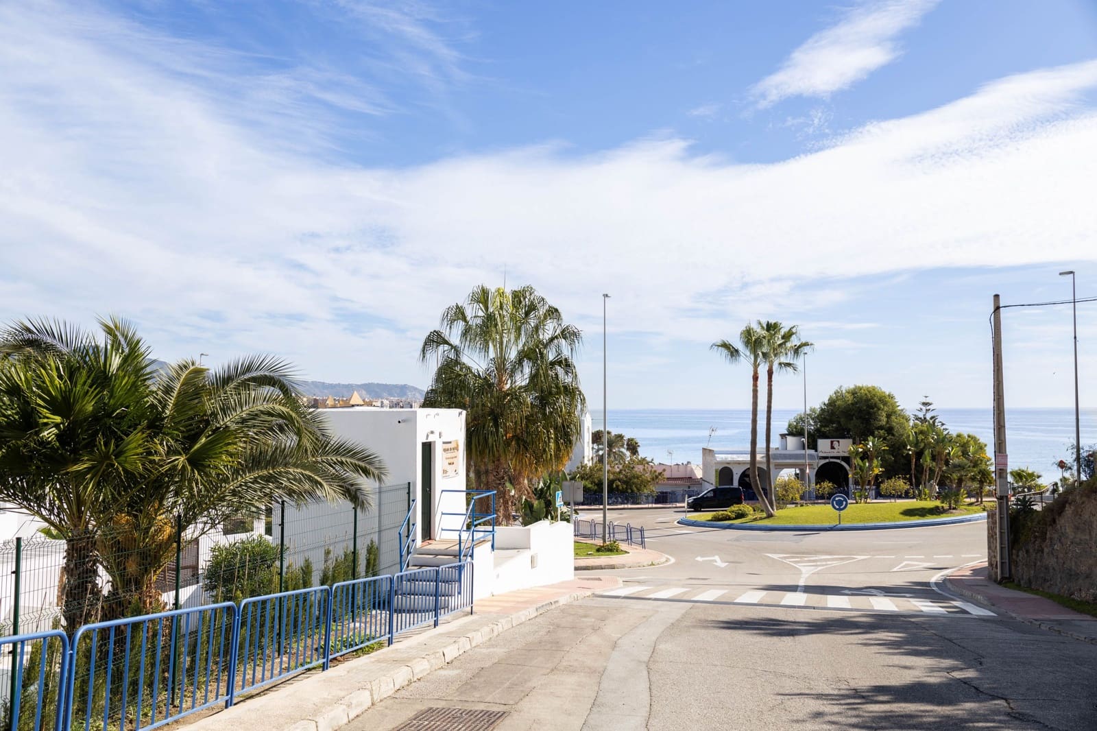 2 makuuhuone Omakotitalo myytävänä paikassa Nerja mukana uima-altaan - 529 000 € (Ref: 9375564)