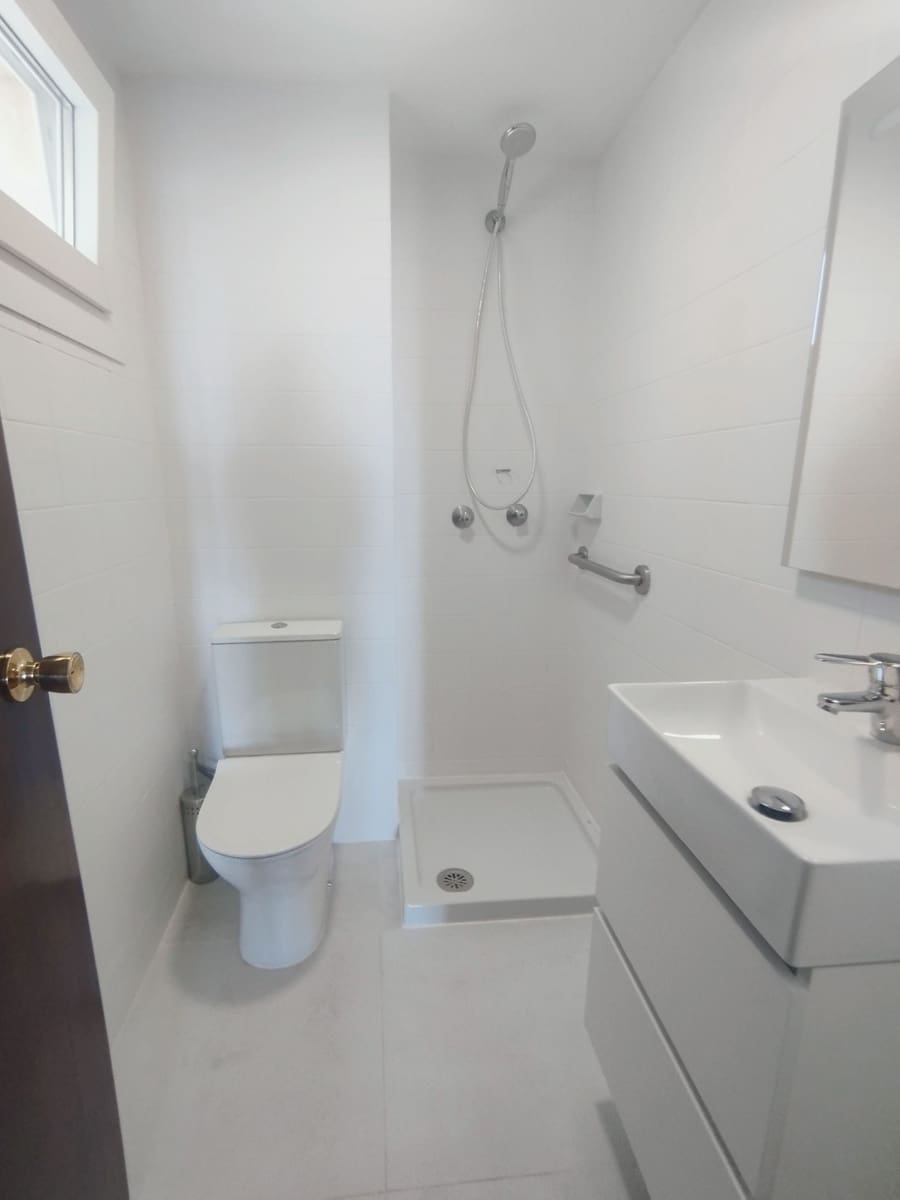 3 bedroom Apartment for rent in Fuengirola - € 1,600 (Ref: 9379733)