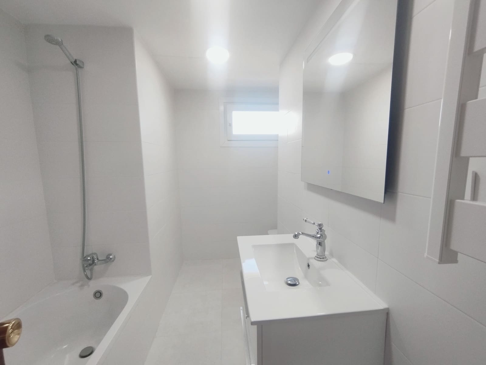 3 bedroom Apartment for rent in Fuengirola - € 1,600 (Ref: 9379733)