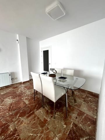 3 soveværelse Lejlighed til leje i Playa de los Boliches, Fuengirola med swimmingpool garage - € 2.300 (Ref: 9379733)