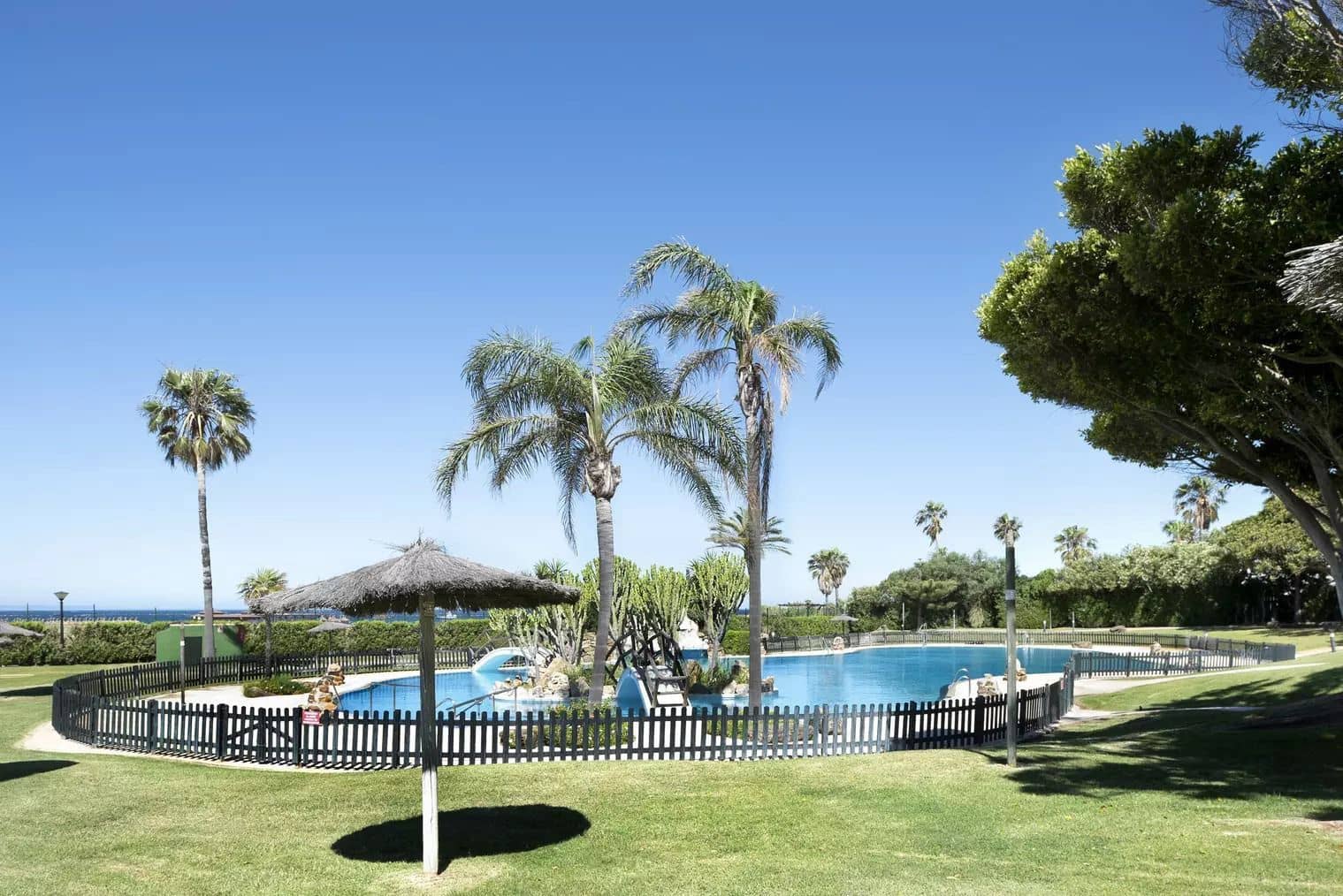 2 soveværelse Lejlighed til salg i Tarifa med swimmingpool - € 400.000 (Ref: 9386560)