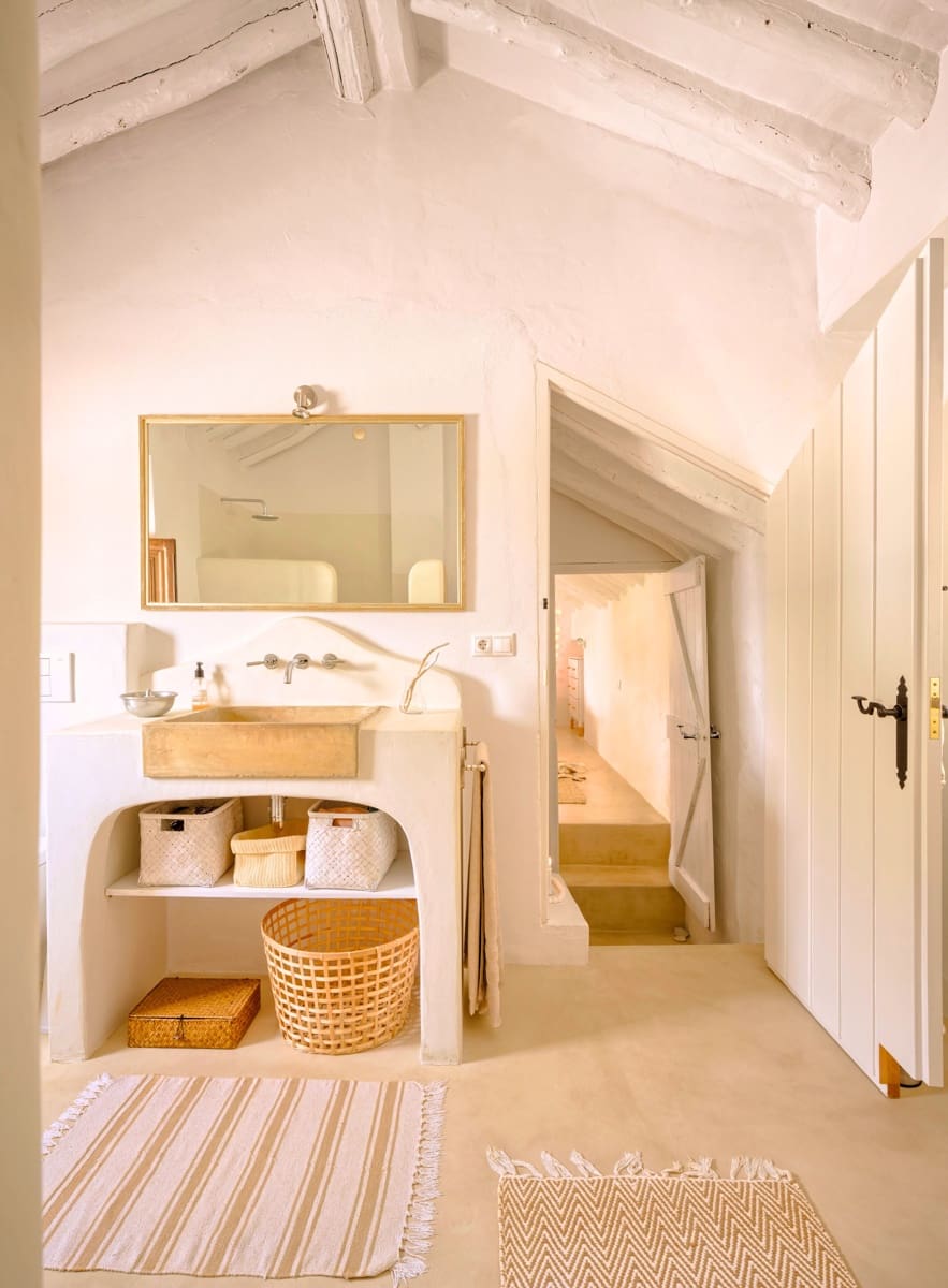 4 bedroom Finca/Country House for sale in Antequera - € 598,000 (Ref: 9386561)