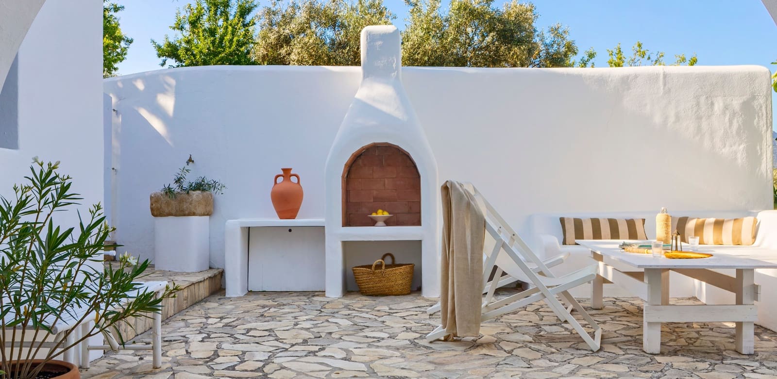 4 bedroom Finca/Country House for sale in Antequera - € 598,000 (Ref: 9386561)