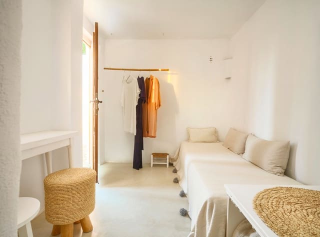 4 soveværelse Finca/Landehus til salg i Antequera - € 598.000 (Ref: 9386561)