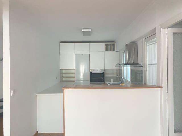 3 soverom Leilighet til leie i Santa Catalina, Palma de Mallorca - € 1 800 (Ref: 9388490)