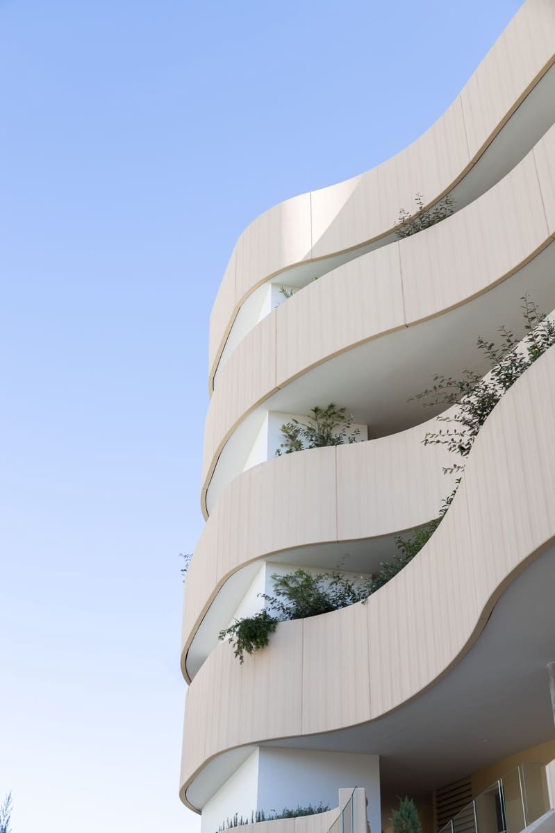 2 bedroom Apartment for sale in Fuengirola with pool - € 782,000 (Ref: 9392048)